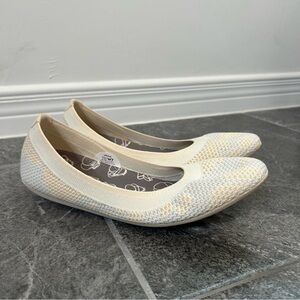 NWOB Allbirds Tree Breezers Cream Ballet Flats Size 7 Office Travel Comfort